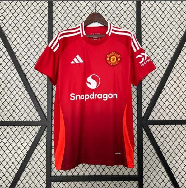 Manchester united home jersey season 2024-2025 (version player) Manchester united home jersey season 2024-2025 (version player)