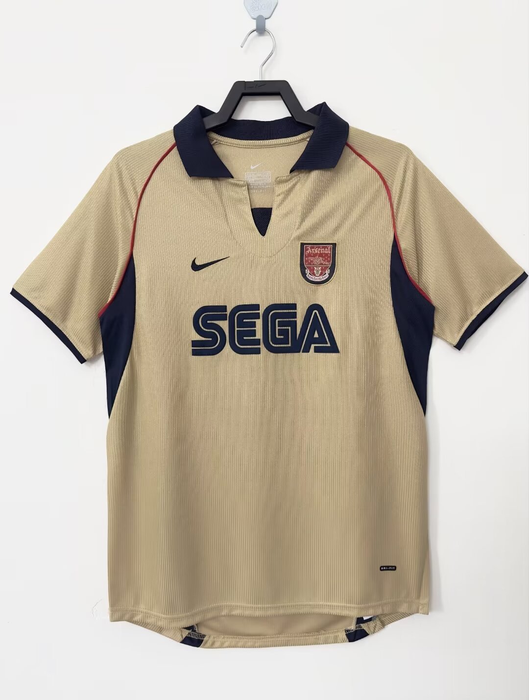 13c5b1d4 Arsenal away retro jersey 2001-2002