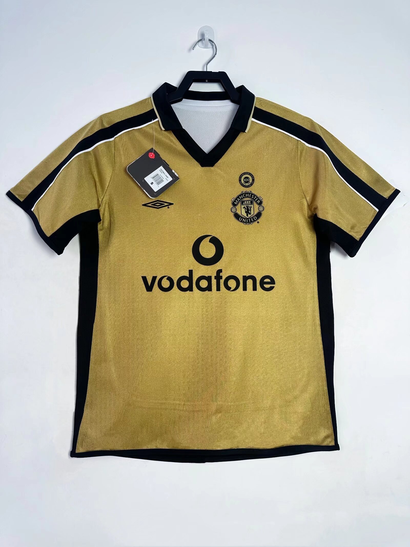 e33da41d Manchester united special anniversary edition Reversible Retro jersey 2002