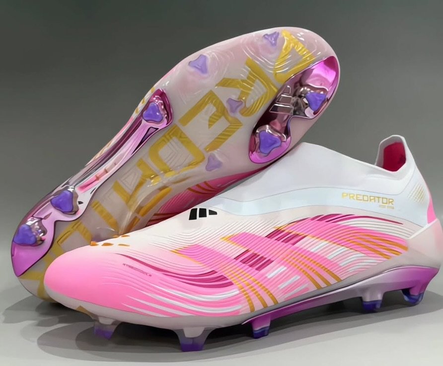 Adidas Predator LACELESS Elite FG Limited stock available- DM to order @thedreamcleat .....#footballboots #adidas #pink #fyp #explorepage Adidas Predator Laceless Pink Elite FG Limited