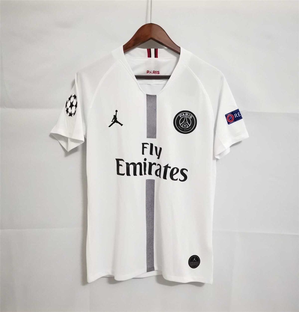 PSG Fourth White retro jersey 2018-2019 - Jordan Edition PSG Fourth White retro jersey 2018-2019 - Jordan Edition