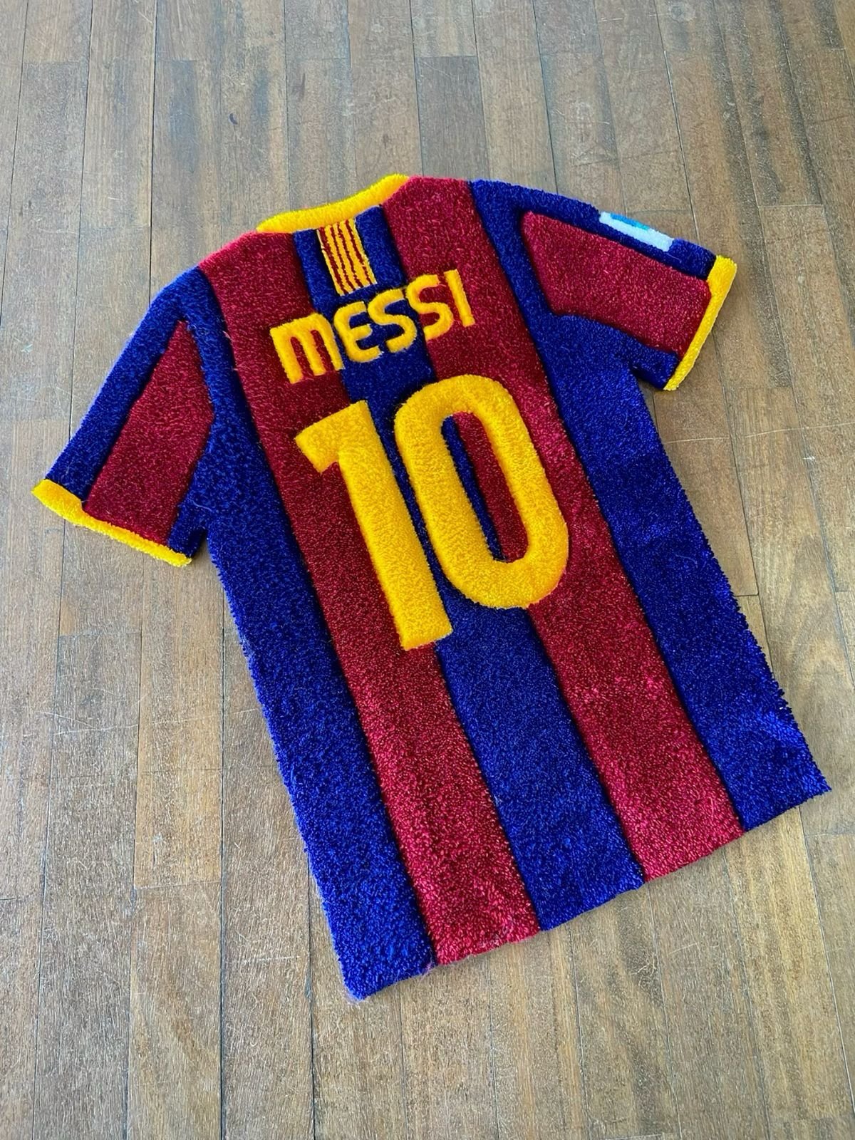 Football Players Rugs 100% Handmade Football Players Rugs 100% Handmade